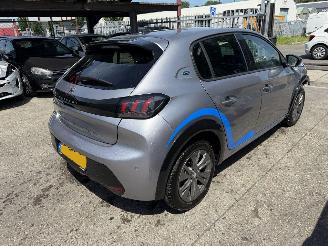 Peugeot e-208 50 kWh EV Allure Pack Clima Navi Led 5-Drs NAP picture 2