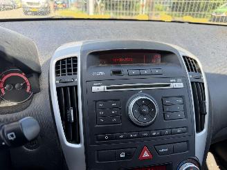 Kia Cee d 1.4 CVVT 66KW Clima X-Executive NAP picture 8