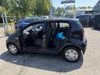 Volkswagen Up! 1.0 44KW Airco 5-Deurs NAP picture 13