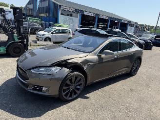 Tesla Model S 90D 310KW Base Pano Clima Navi NAP picture 2