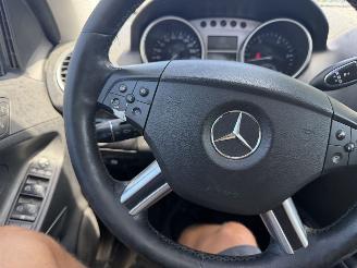 Mercedes ML 420 V8 CDI 225KW Autom. Schuifdak Clima Navi Xenon Camera picture 11