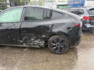 Tesla Model Y 75 kWh Long Range RWD 258KW Pano Clima Navi NAP picture 17