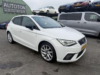 Coche accidentado Seat Ibiza 1.0 EcoTSI FR 70KW Clima Navi Camera Led Business Connect 5-Drs NAP 2023/7