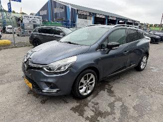 Unfallwagen Renault Clio 0.9 TCE 66KW Clima Navi Led Limited NAP 2016/9