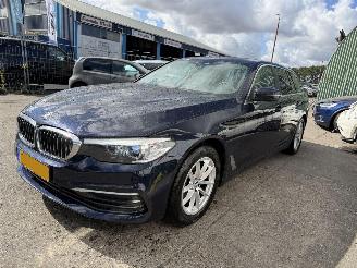 BMW 5-serie 520D 140KW Autom. High Executive Clima Navi Xenon Camera picture 3