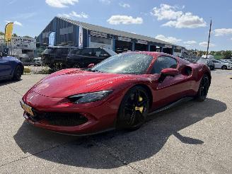 Unfallwagen Ferrari 296 GTS 3.0 V6 610KW GTS Hybrid Carbon Keramisch NAP 2024/7