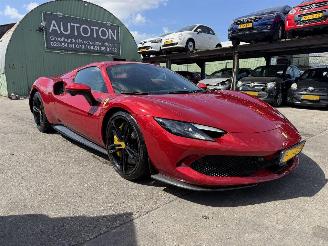 Vaurioauto  passenger cars Ferrari 296 GTS 3.0 V6 610KW GTS Hybrid Carbon Keramisch NAP 2024/7
