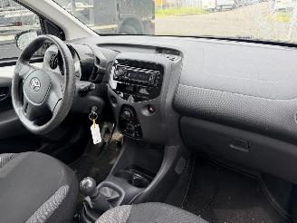 Toyota Aygo 1.0 VVT-I 51KW Airco 5-Drs X-Now picture 6