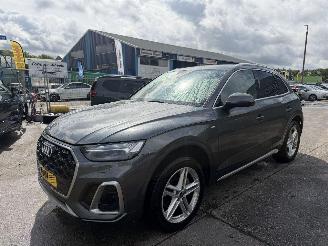 Voiture accidenté Audi Q5 50 TFSI e S edition 195KW Autom. Clima Navi Camera Quattro NAP 2022/10