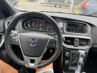 Volvo V-40 1.6 T3 110KW R-Design Pano Clima Navi Xenon NAP picture 10