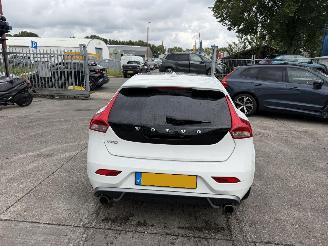 Volvo V-40 1.6 T3 110KW R-Design Pano Clima Navi Xenon NAP picture 4