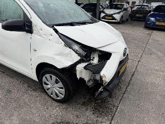 Toyota Aygo 1.0 VVT-I 53KW Airco Led X-Fun 5-Drs NAP picture 16