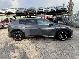 Kia EV4 81.4 kWh 150KW GT-PlusLine Pano Hud Clima Navi 360Camera NAP picture 2