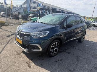 Schadeauto Renault Captur 1.3 TCE 96KW Clima Navi Led Camera Intens NAP 2019/3