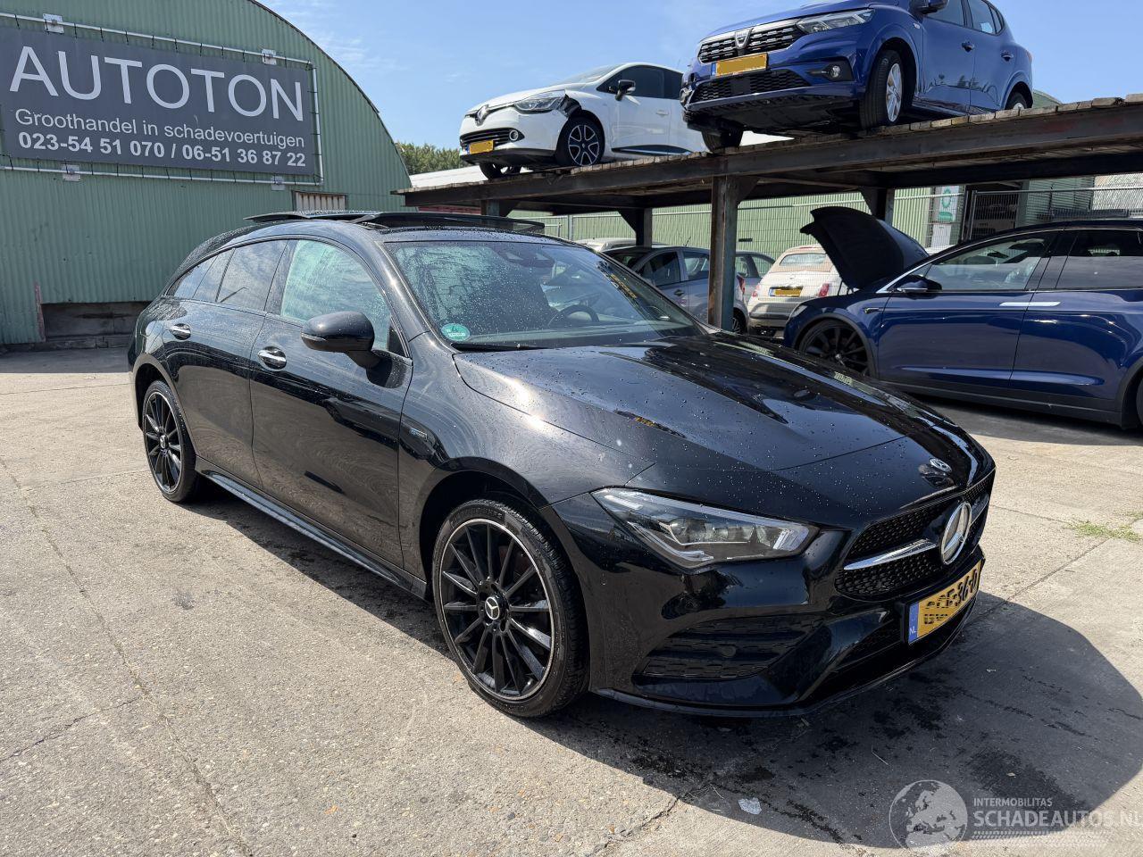 Mercedes Cla-klasse 250e Hybrid Autom. Pano Clima Navi Sfeerverlichting Premium Plus
