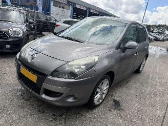 Renault Scenic 1.4 TCE 96kW Clima Navi Camera Celsium NAP picture 2