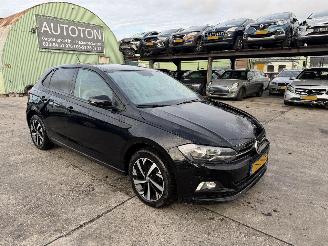 Schadeauto Volkswagen Polo 1.0 TSI 70KW Clima Navi Led Beats 5-Drs NAP 2018/7