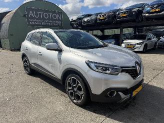 Coche accidentado Renault Kadjar 1.2 TCE Autom. 96KW Pano Clima Navi Camera Led Bose 2018/4