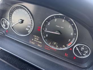 BMW 5-serie 528i 190KW Autom. Clima Navi Leer Xenon Led Executive picture 13