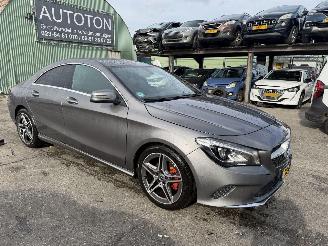 Unfallwagen Mercedes Cla-klasse 180 Autom. 90KW Clima Navi Led AMG-pakket 2017/3