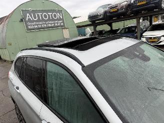BMW X1 20i sDrive 131KW Autom. Pano Clima Navi HUD High Executive NAP picture 20