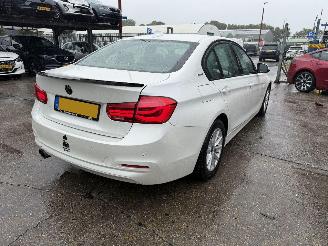 BMW 3-serie 330e 135KW Hybrid Clima Navi Leer Led picture 5