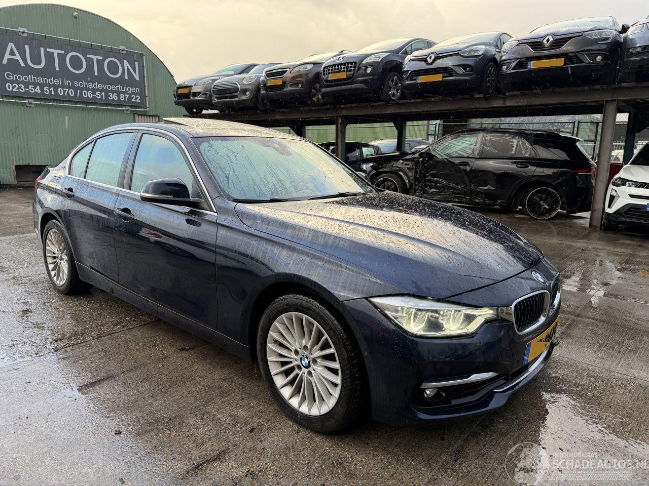 BMW 3-serie 330e 135KW Autom. High Executive Schuifdak Clima Navi HUD