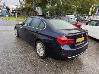 BMW 3-serie 330e 135KW Autom. High Executive Schuifdak Clima Navi HUD picture 4