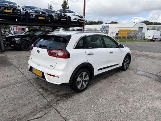 Kia Niro 1.6 GDI Hybrid Clima Navi Camera Led DynamicLine NAP picture 2