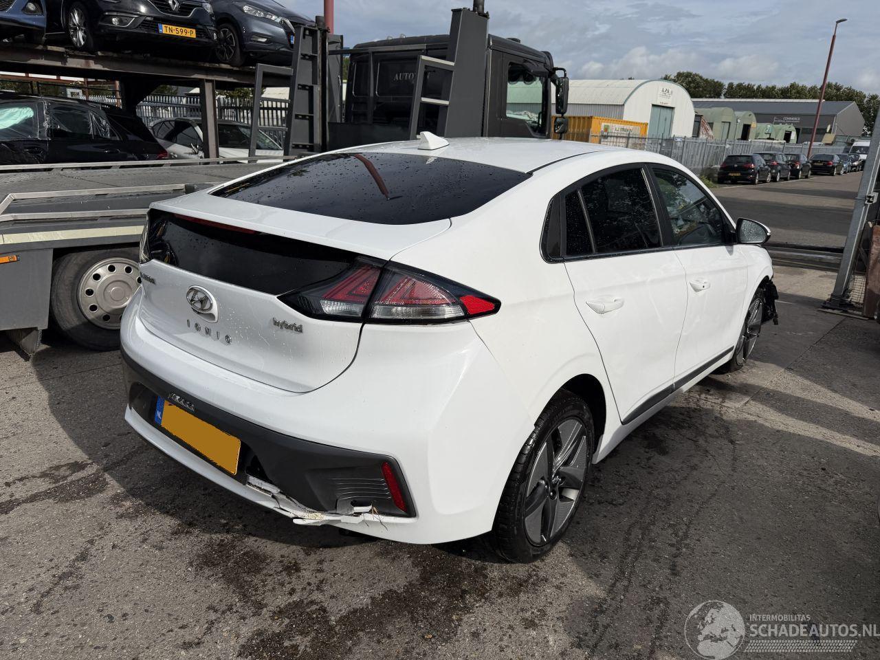Hyundai Ioniq 1.6 GDI Hybrid Comfort Plus Clima Navi
