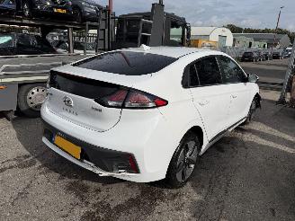 škoda osobní automobily Hyundai Ioniq 1.6 GDI Hybrid Comfort Plus Clima Navi 2021/7