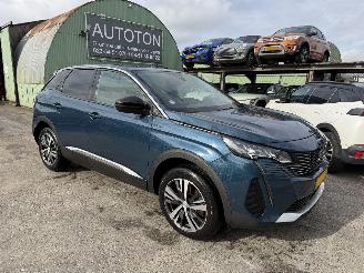 Voiture accidenté Peugeot 3008 1.6 Hybrid Autom.165KW Allure Pack Business Clima Navi Camera Led NAP 2022/7
