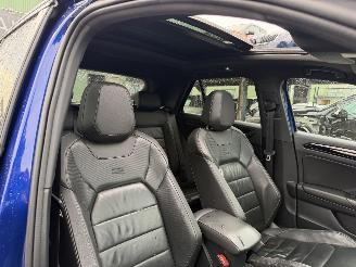Volkswagen T-Roc R 2.0 TSI 300PK DSG 4-Motion Pano Clima Navi Led Leer Akrapovic picture 9