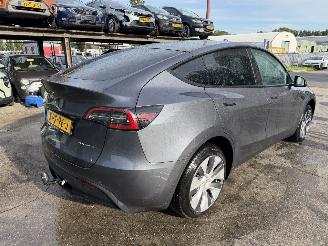 Tesla Model Y 75 kWh Long Range AWD 258KW Pano Clima Navi picture 4
