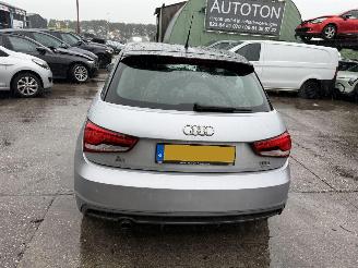 Audi A1 1.0 TFSI 70KW Navi Airco Sportback NAP picture 3