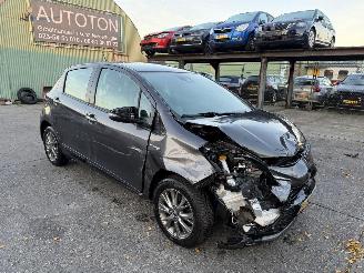 Toyota Yaris 1.5 Hybrid 55KW Autom. Executive Clima Navi Camera picture 4