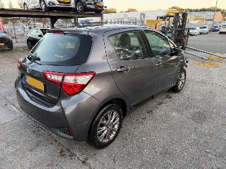 Toyota Yaris 1.5 Hybrid 55KW Autom. Executive Clima Navi Camera picture 3