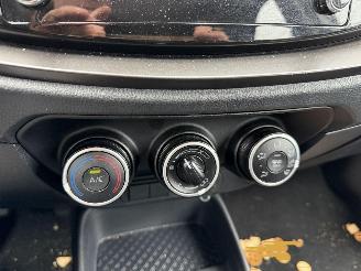 Toyota Aygo X 1.0 VVT-I 53KW MT-Play Airco NAP picture 10