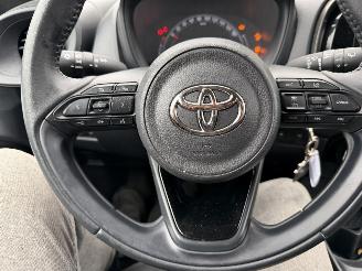 Toyota Aygo X 1.0 VVT-I 53KW MT-Play Airco NAP picture 11