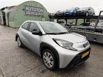 Coche accidentado Toyota Aygo X 1.0 VVT-I 53KW MT-Play Airco NAP 2023/5