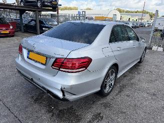 Mercedes E-klasse 220 Bluetec 125KW Automaat AMG Edition Clima Navi Led Xenon NAP picture 3