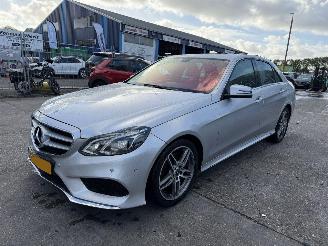Mercedes E-klasse 220 Bluetec 125KW Automaat AMG Edition Clima Navi Led Xenon NAP picture 4
