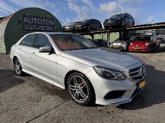 Mercedes E-klasse 220 Bluetec 125KW Automaat AMG Edition Clima Navi Led Xenon NAP picture 1