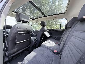 Volkswagen Touran HIGHLINE 5Pers picture 10