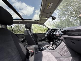 Volkswagen Touran HIGHLINE 5Pers picture 9