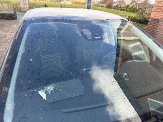 Peugeot 208 1.2 tech edition picture 22