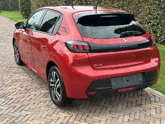 Peugeot 208 1.2 Allure picture 8