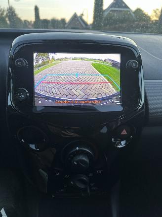 Peugeot 108 Allure picture 25