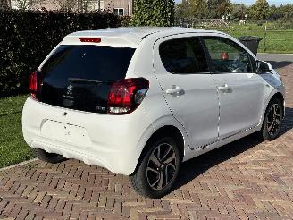 Peugeot 108 Allure picture 6