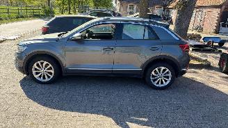 Volkswagen T-Roc 1.5 AUTOMAAT picture 4